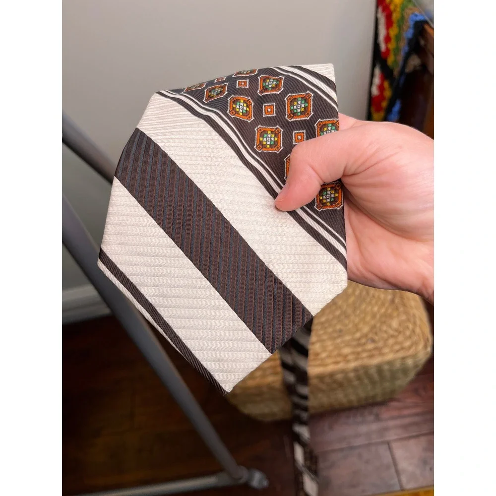 1970s Angelo Correlli Brown Orange Stripe Geometric Psychedelic Disco Mens Tie